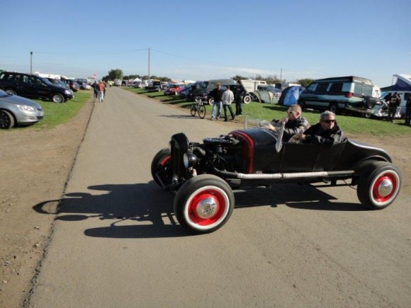 2010 - UK Hotrod Drags 1.jpg